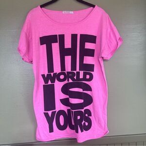 Supre Rolled cuff Scoop neck Large. print Graphic Tee The World is Yours